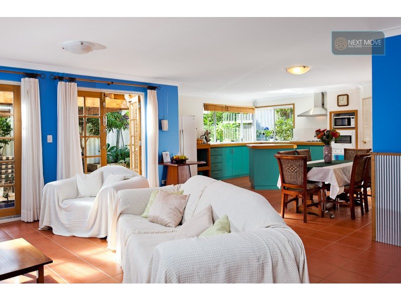 5 Dann Court, Willagee WA 6156