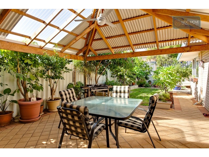 5 Dann Court, Willagee WA 6156