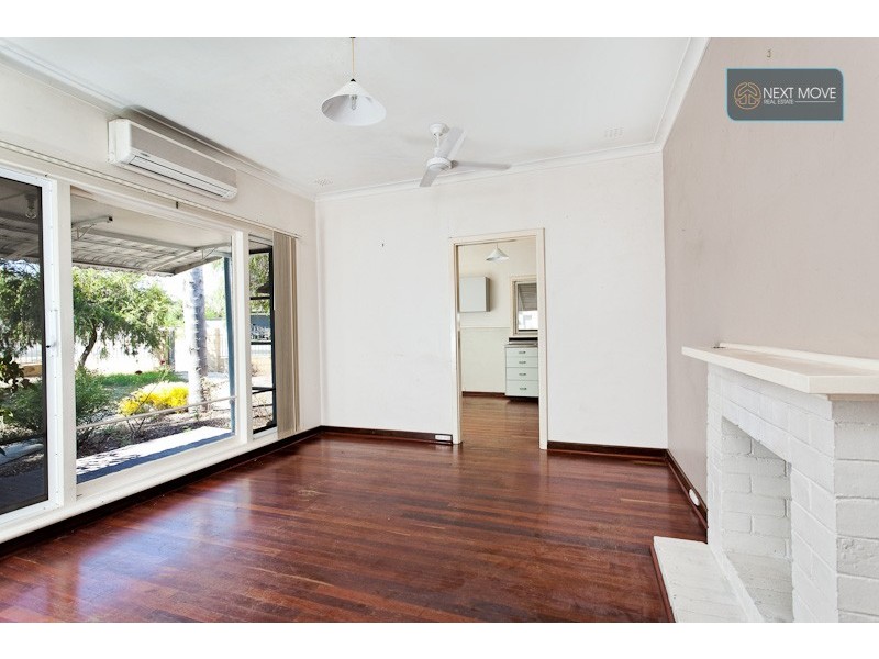 8 Cummins St, Willagee WA 6156