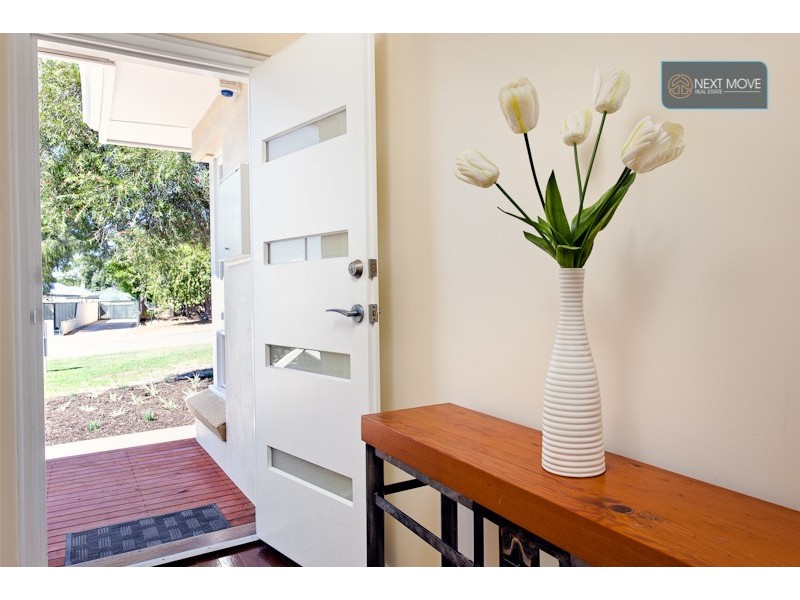 8 Jackman St, Willagee WA 6156