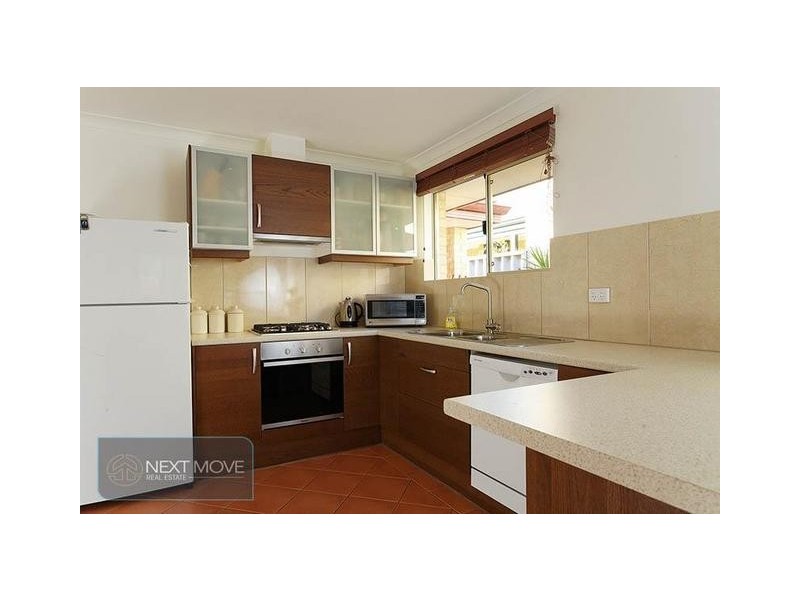 7a Milroy St, Willagee WA 6156