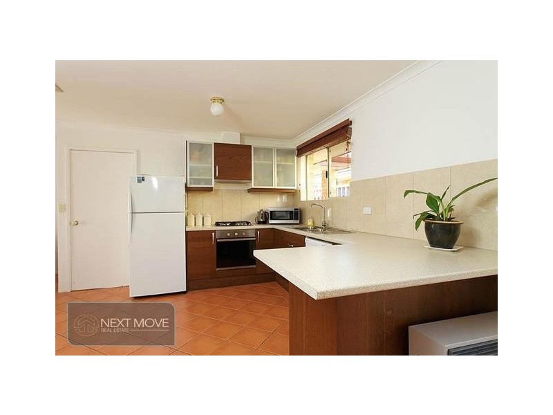 7a Milroy St, Willagee WA 6156