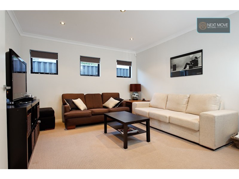 11 Boulter St, Willagee WA 6156