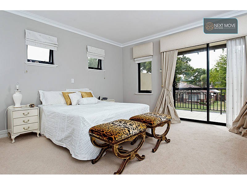 22 Purdie Ave, Ardross WA 6153