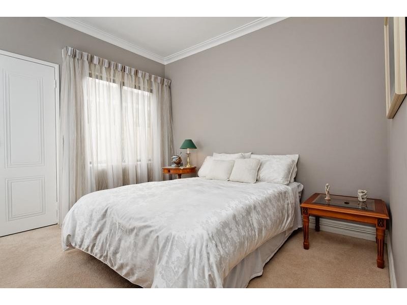 22 Purdie Ave, Ardross WA 6153