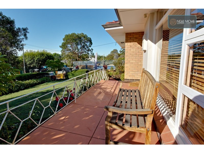 6 Woodhams Street, Willagee WA 6156