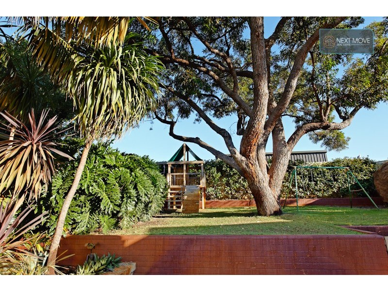6 Woodhams Street, Willagee WA 6156