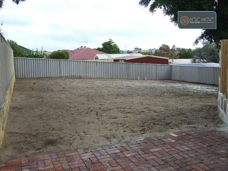 10b Lever Place, Willagee WA 6156