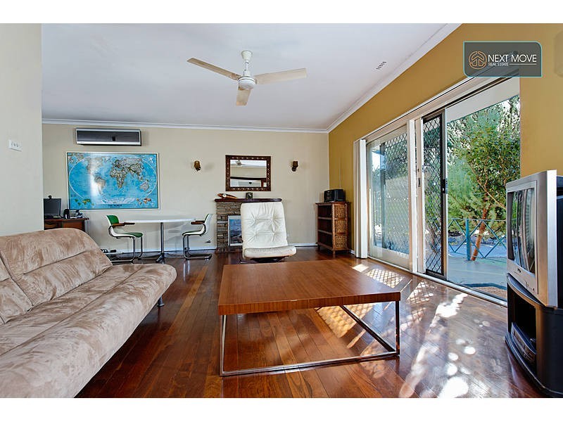 21 Chilton Street, Willagee WA 6156