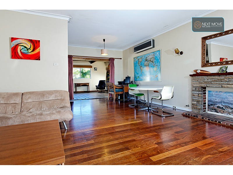 21 Chilton Street, Willagee WA 6156