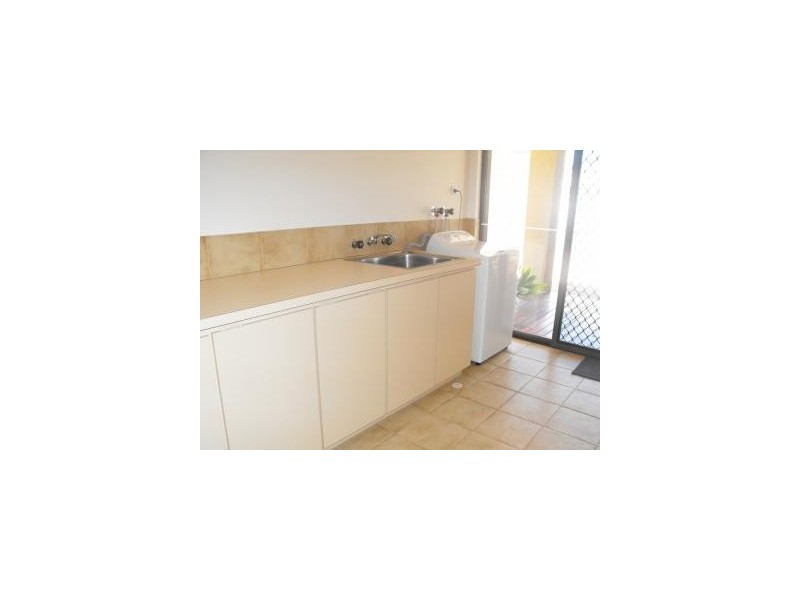 3 Lockimiar Place, West Busselton WA 6280