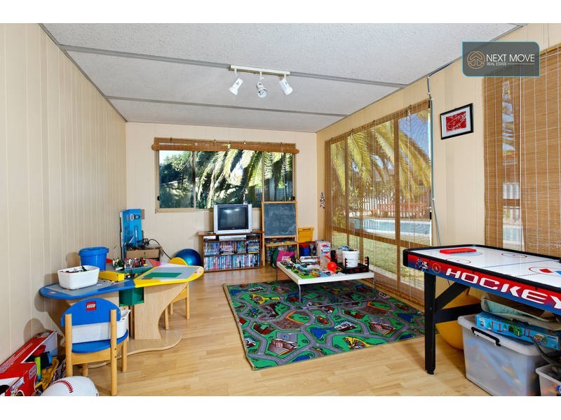 30 Woodhams Street, Willagee WA 6156