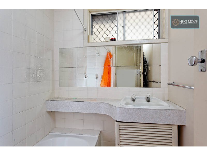 3 Melinga Court, Karawara WA 6152