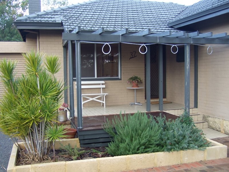 37 Wheyland St, Willagee WA 6156