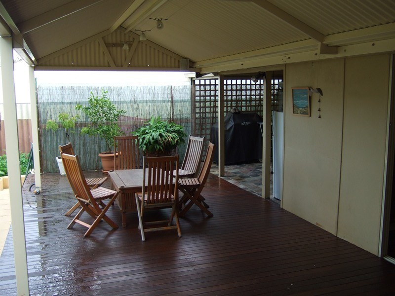 37 Wheyland St, Willagee WA 6156