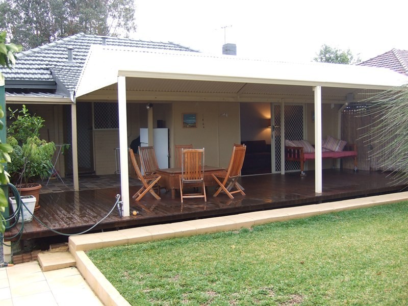 37 Wheyland St, Willagee WA 6156