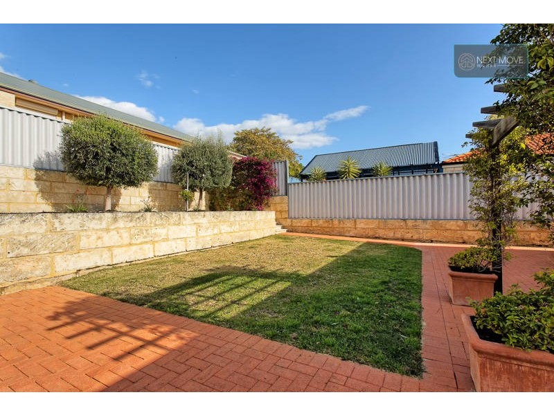 15 Bartlett Street, Willagee WA 6156