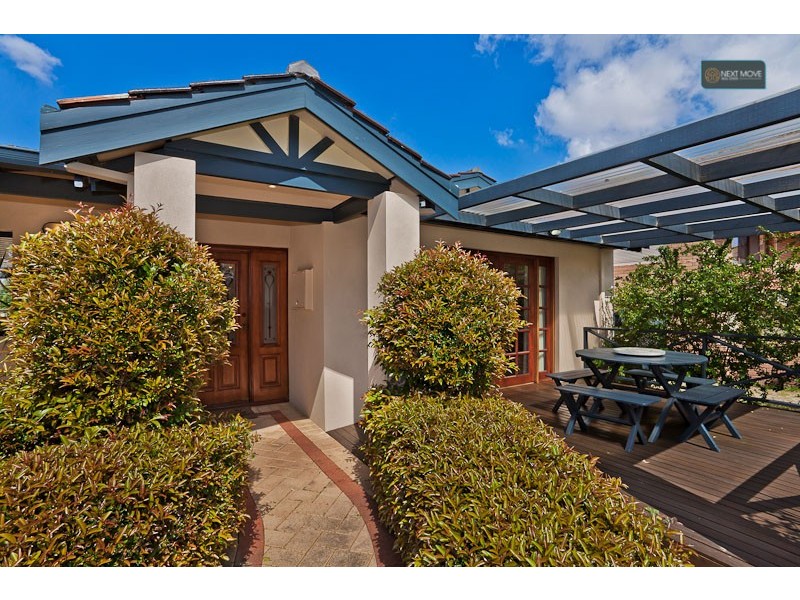 29 Worthington Road, Booragoon WA 6154