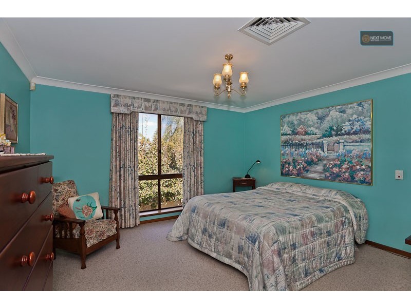 29 Worthington Road, Booragoon WA 6154