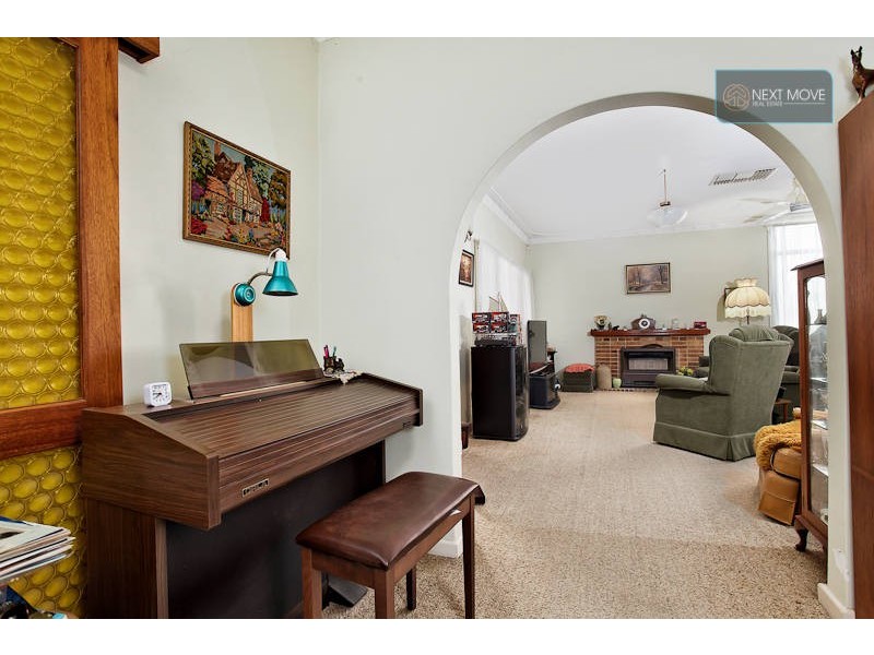 14 Lamond Street, Melville WA 6156