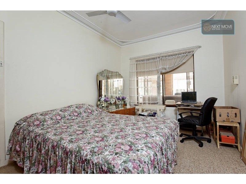 14 Lamond Street, Melville WA 6156