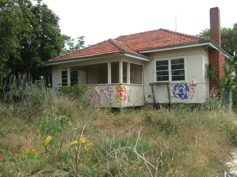 66 Nicholas Crescent, Hilton WA 6163