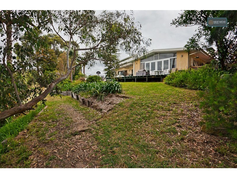 11 Orana Crescent, Brentwood WA 6153