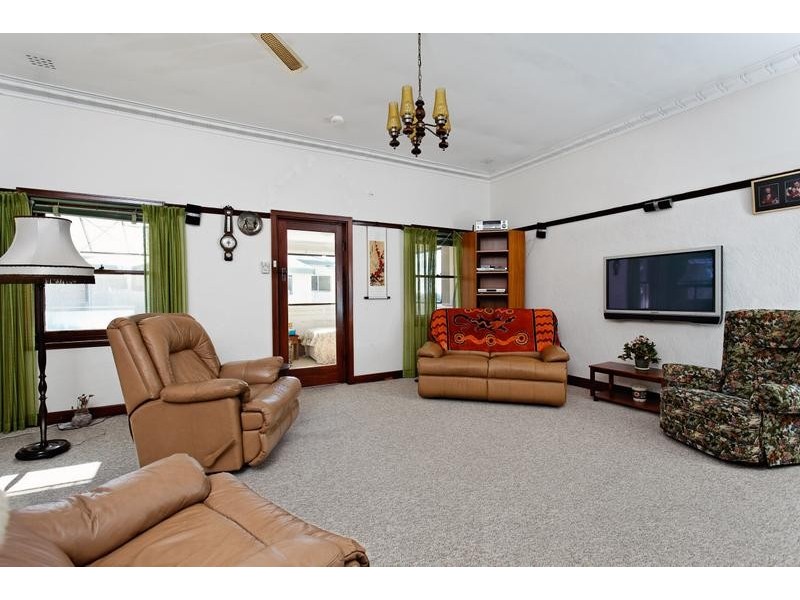 24 Collier Street, Ardross WA 6153