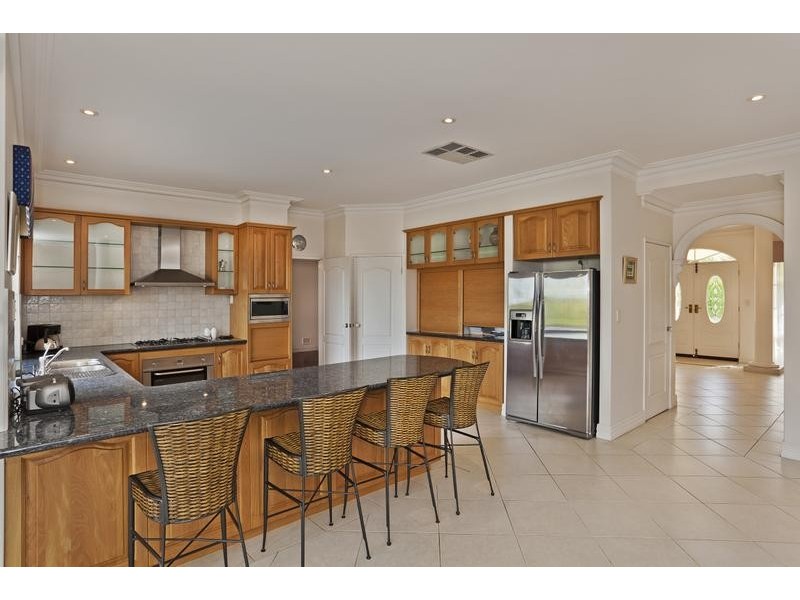 76 Ullapool Road, Mount Pleasant WA 6153