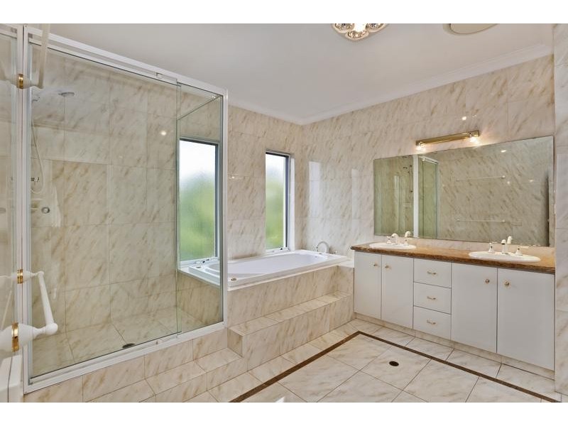 76 Ullapool Road, Mount Pleasant WA 6153