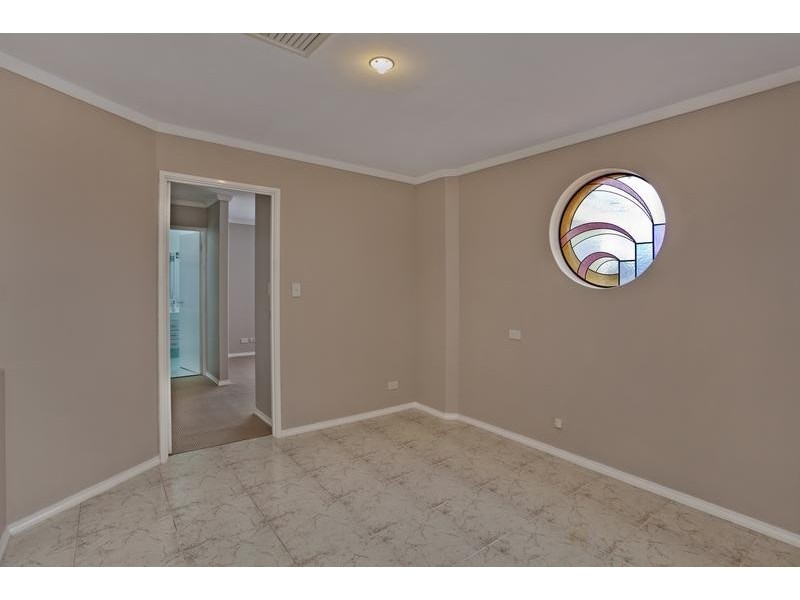 2 Ventnor Avenue, Mount Pleasant WA 6153