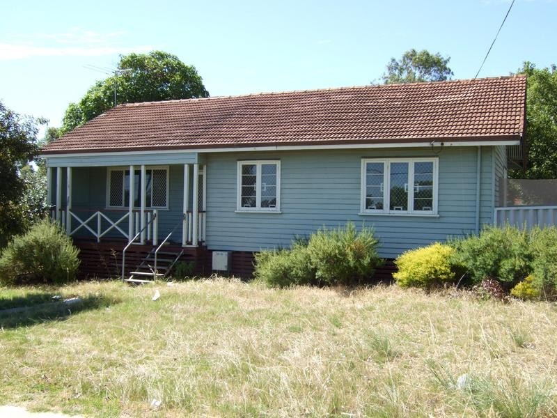 38 Winterfold Road, Hilton WA 6163