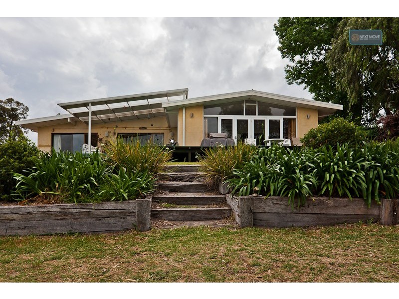 11 Orana Crescent, Brentwood WA 6153