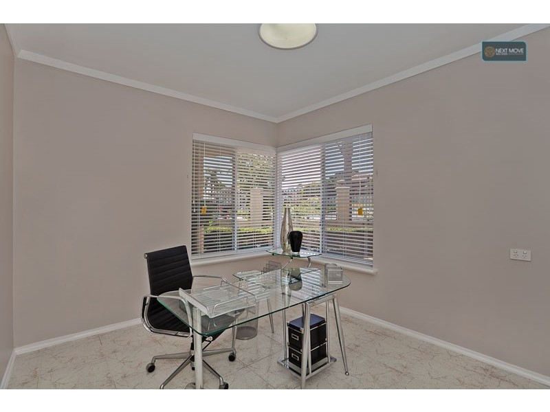 2 Ventnor Ave, Mount Pleasant WA 6153