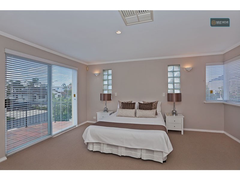 2 Ventnor Ave, Mount Pleasant WA 6153