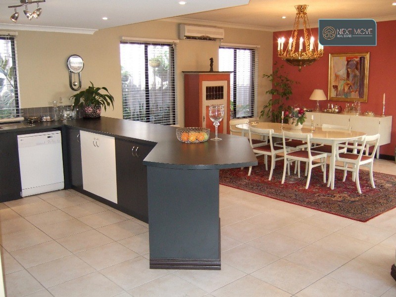 10 Danzil Street, Willagee WA 6156