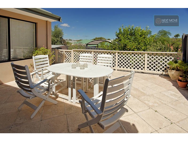 10 Danzil Street, Willagee WA 6156