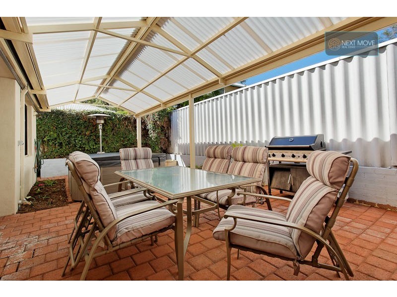25b Raymond Street, Mount Pleasant WA 6153