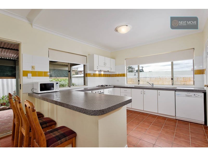 2a Wheyland Street, Willagee WA 6156