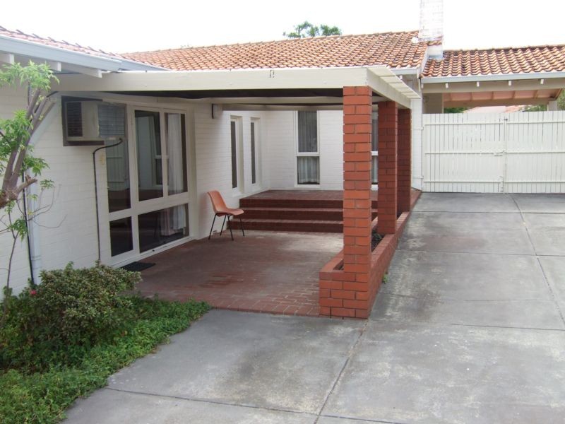 47 Davenport Road, Booragoon WA 6154