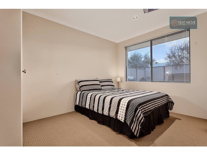 20 Camden Boulevard, Aubin Grove WA 6164