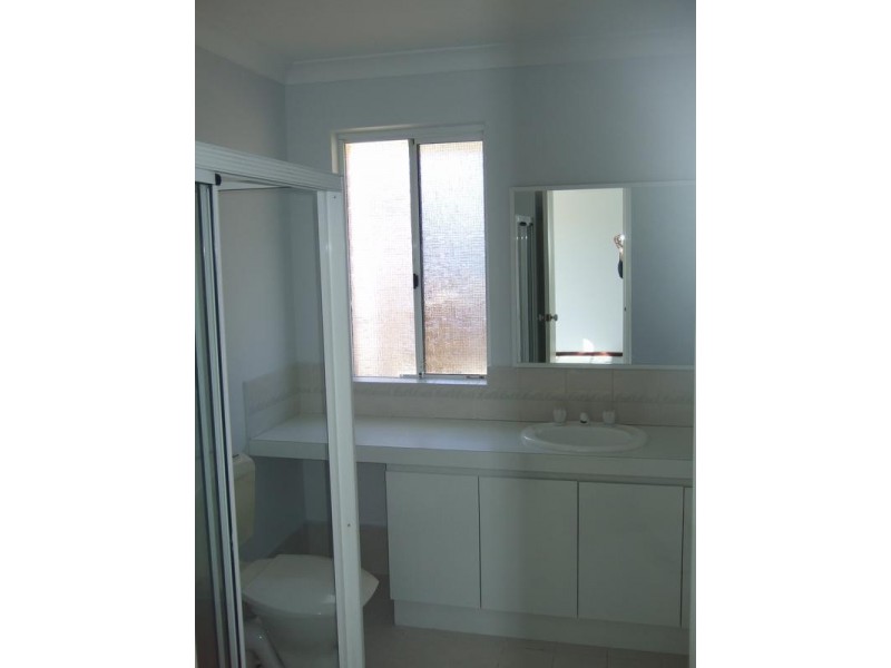 2 Helm St, Mount Pleasant WA 6153