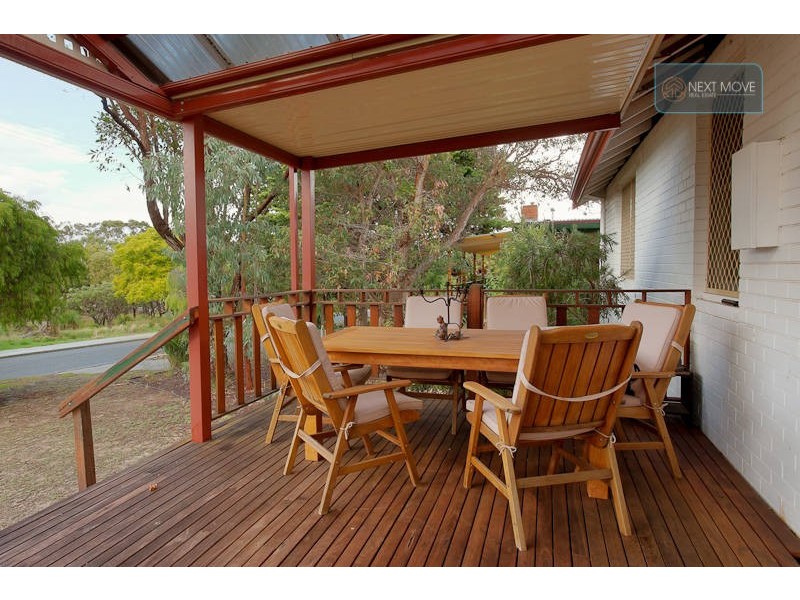 6 Stacey Street, Willagee WA 6156