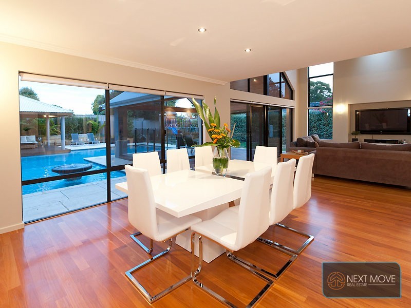 7 Hewitt Way, Booragoon WA 6154