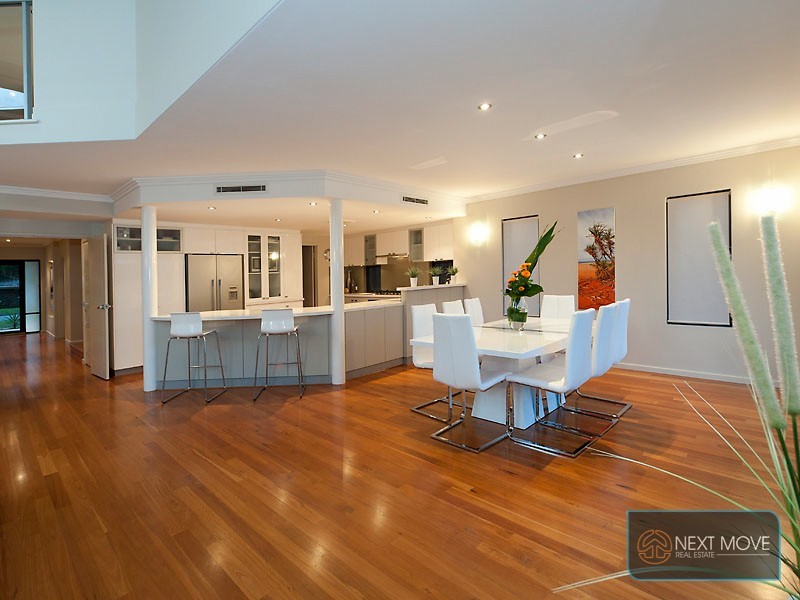 7 Hewitt Way, Booragoon WA 6154