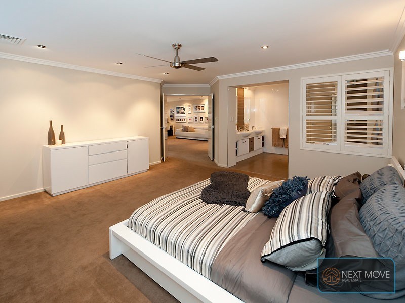 7 Hewitt Way, Booragoon WA 6154