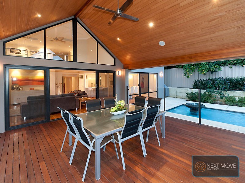 7 Hewitt Way, Booragoon WA 6154