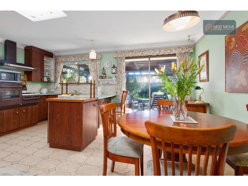 27 Hanlin Way, Samson WA 6163