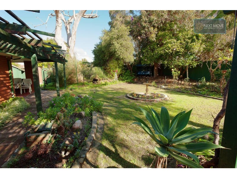 27 Hanlin Way, Samson WA 6163