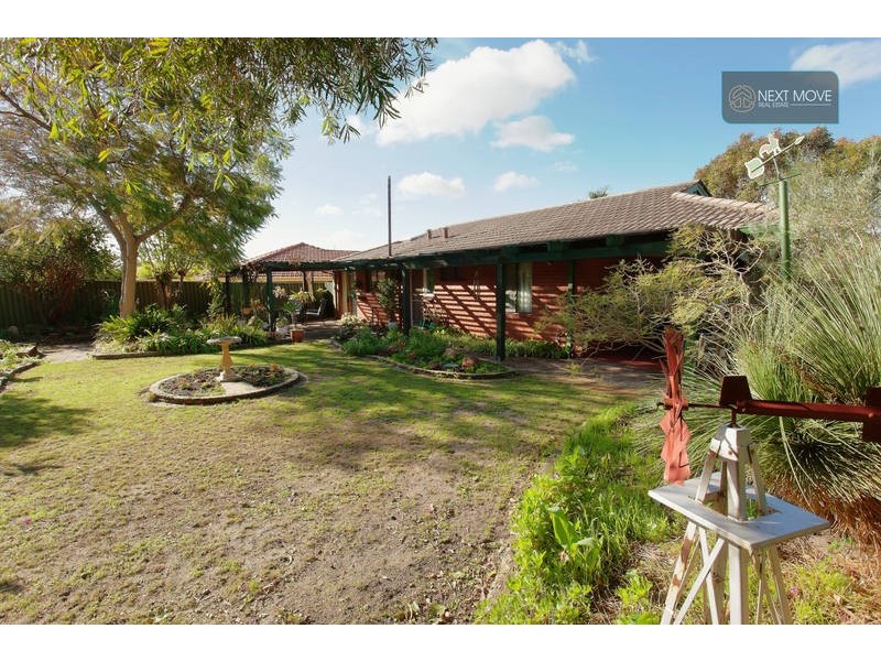 27 Hanlin Way, Samson WA 6163